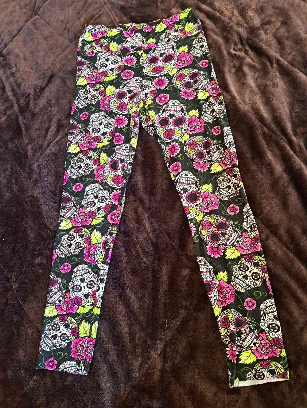 No Boundaries Juniors Sz 7-9 Mid-Rise Slim Fit Sugar Skulls & Floral Leggings